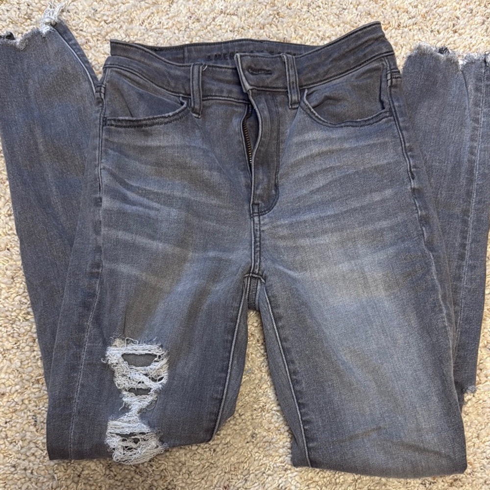 American Eagle Outfitters Gray Skinny Jeans with Distressed Details